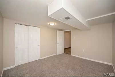 1350 Ensenada Drive, Saint Louis, MO 63031 - Photo 36