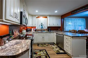 2061 Steven Dr, Cape Girardeau, MO 63701 - Photo 12