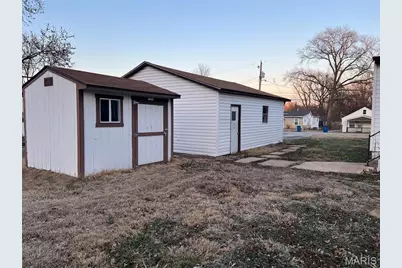 19 Shumate Avenue, Saint Ann, MO 63043 - Photo 16