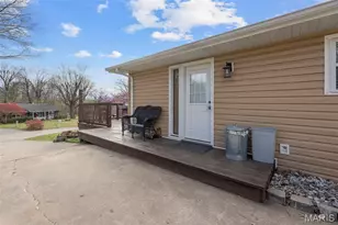 1426 N Clark Ave, Cape Girardeau, MO 63701 - Photo 6