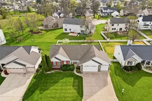 1466 Soaring Eagle Dr, O'Fallon, MO 63366 - Photo 2