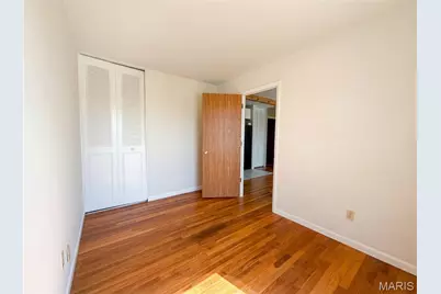 2243 Bolton Street, Saint Charles, MO 63301 - Photo 16