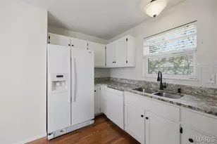 2650 Greenway, High Ridge, MO 63049 - Photo 14