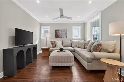 727 Marshall Avenue, Saint Louis, MO 63119 - Photo 8