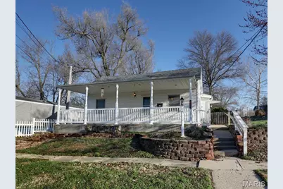 318 W New Street, Palmyra, MO 63461 - Photo 1