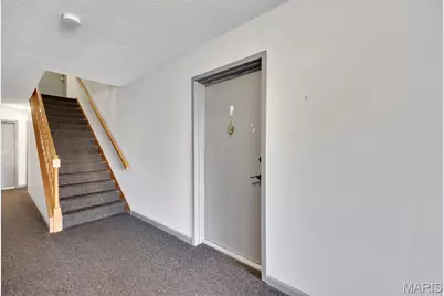 35 Berview Circle #E, Saint Louis, MO 63129 - Photo 6
