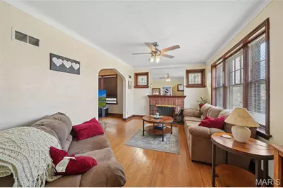 5622 Pernod Avenue, Saint Louis, MO 63139 - Photo 6