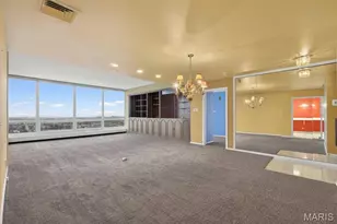 801 S Skinker Blvd, Saint Louis, MO 63105 - Photo 18