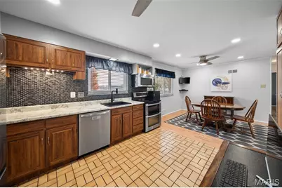 3118 Milissa Lane, Saint Louis, MO 63125 - Photo 10