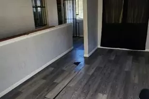 2810 Norwood Ave, Saint Louis, MO 63115 - Photo 6