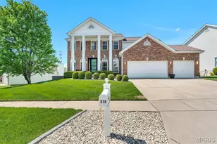 315 Buckington St, Saint Peters, MO 63376 - Photo 2