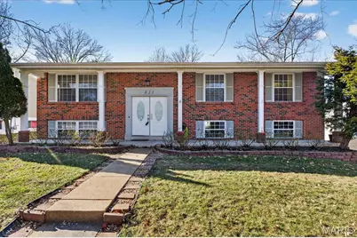821 Courtland Place, Manchester, MO 63021 - Photo 1
