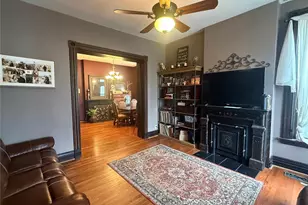 918 Center St, Hannibal, MO 63401 - Photo 6