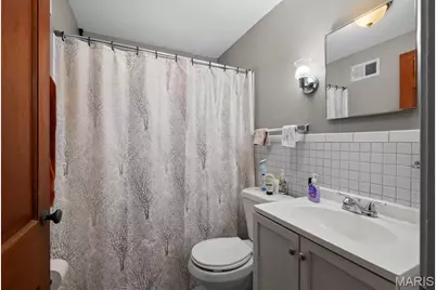 7030 Amherst Avenue, University City, MO 63130 - Photo 20