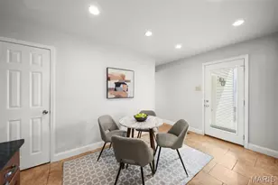 12174 Lake Meade Dr, Saint Louis, MO 63146 - Photo 14
