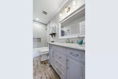 15852 Cedarmill Drive, Chesterfield, MO 63017 - Photo 32