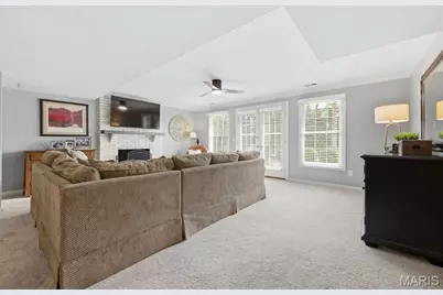 15852 Cedarmill Drive, Chesterfield, MO 63017 - Photo 44