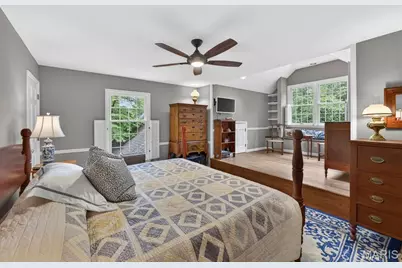 13595 Featherstone Drive, Town and Country, MO 63131 - Photo 10