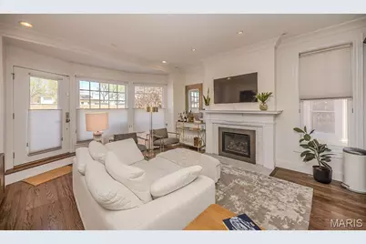 55 Maryland Plaza #2E, Saint Louis, MO 63108 - Photo 18