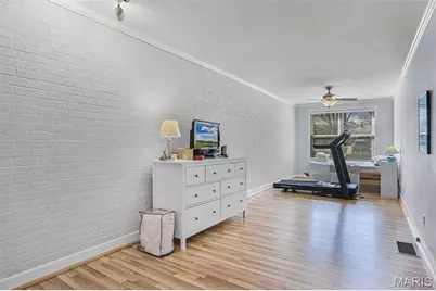 1334 Pinetree Lane, Saint Louis, MO 63119 - Photo 20