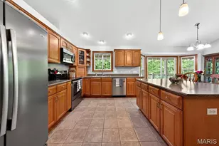 138 Royal Dr, Foley, MO 63347 - Photo 16