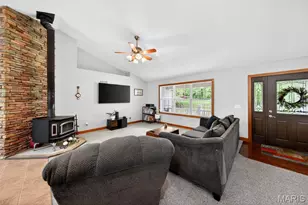 138 Royal Dr, Foley, MO 63347 - Photo 10