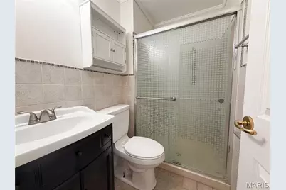 3325 Steed Drive, Florissant, MO 63033 - Photo 6