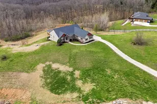 1326 Top Of The Hill Rd, Chesterfield, MO 63005 - Photo 82