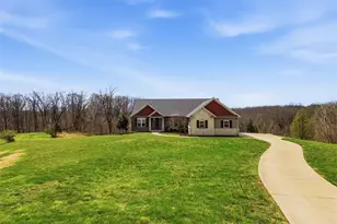 1326 Top Of The Hill Rd, Chesterfield, MO 63005 - Photo 6