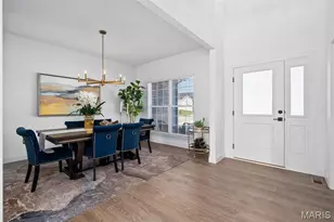 300 Osprey Ct, Lake Saint Louis, MO 63367 - Photo 2