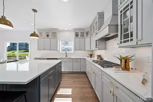 300 Osprey Ct, Lake Saint Louis, MO 63367 - Photo 20