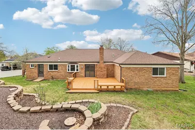 5421 Regalway Drive, Mehlville, MO 63129 - Photo 32