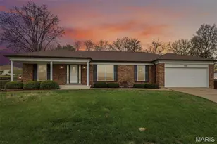 5421 Regalway Dr, Saint Louis, MO 63129 - Photo 1