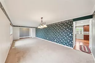 5421 Regalway Dr, Mehlville, MO 63129 - Photo 12