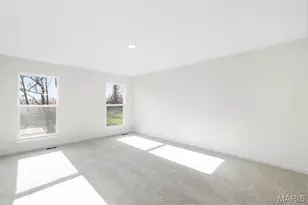 16787 River Stone Dr, Florissant, MO 63031 - Photo 12