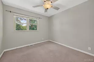 5830 Falcon View Ln, Saint Louis, MO 63129 - Photo 20