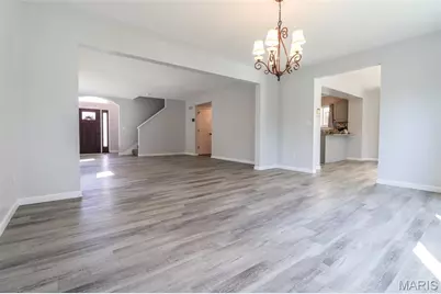 7202 Tournament Drive, Saint Louis, MO 63129 - Photo 4