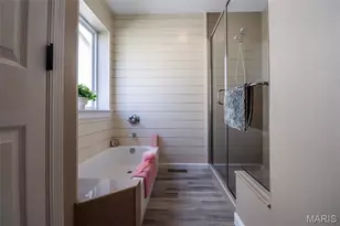 7202 Tournament Dr, Saint Louis, MO 63129 - Photo 14