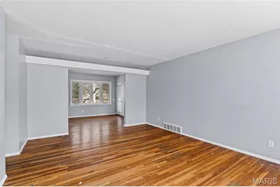 10822 Hallwood Drive, Saint Louis, MO 63136 - Photo 6