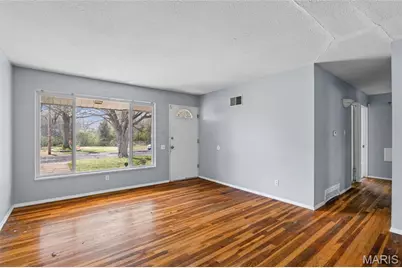 10822 Hallwood Drive, Saint Louis, MO 63136 - Photo 8