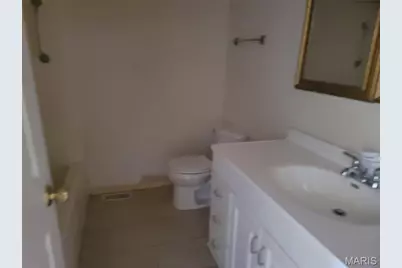 13651 New Halls Ferry Road, Florissant, MO 63033 - Photo 10