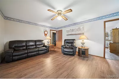 1621 Rosewall Drive #F, Saint Charles, MO 63303 - Photo 6