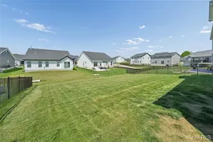 2446 Chukka Dr, Eureka, MO 63025 - Photo 24