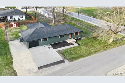 905 W Maple Street, Bowling Green, MO 63334 - Photo 4