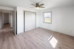 905 W Maple St, Bowling Green, MO 63334 - Photo 14