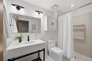 9030 Middlewood Ct, Sunset Hills, MO 63127 - Photo 36