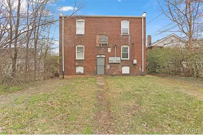 2739 Semple Avenue, Saint Louis, MO 63112 - Photo 2