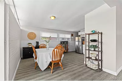 8418 Midwood Avenue, Berkeley, MO 63134 - Photo 8