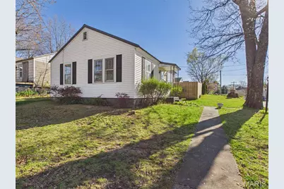 949 W Harper Street, Poplar Bluff, MO 63901 - Photo 2