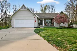 1313 Colby Dr, Saint Peters, MO 63376 - Photo 1